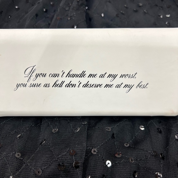 DIFF Eyewear inspired by Marilyn Monroe. Red , cat eye sunglasses w/ case - Picture 3 of 16